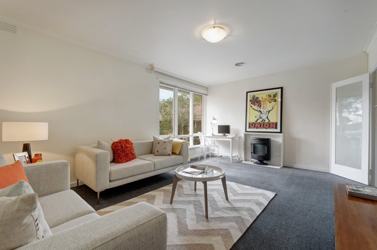 8/32 Manningtree Road Hawthorn 3122
