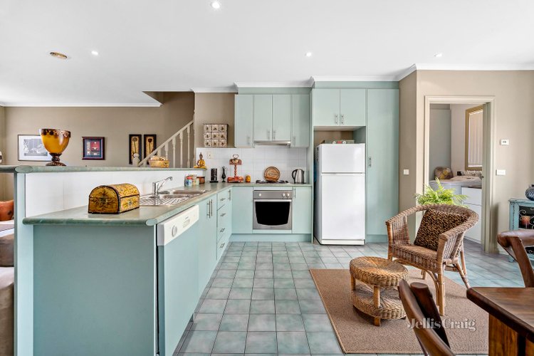 8 33 Alexandra Street Sebastopol 3356
