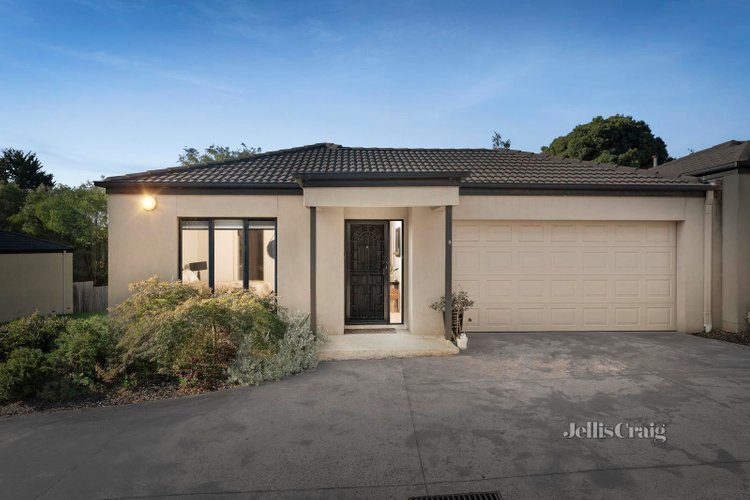 8 379-381 Maroondah Highway Croydon North 3136