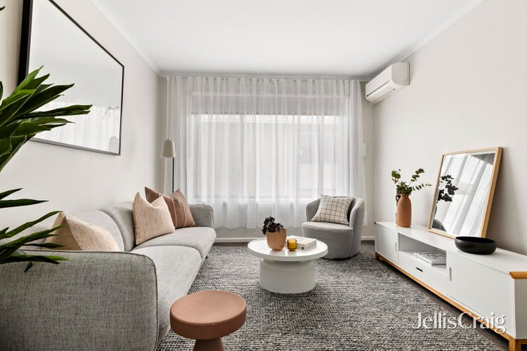 8 39 Dover Street Flemington 3031