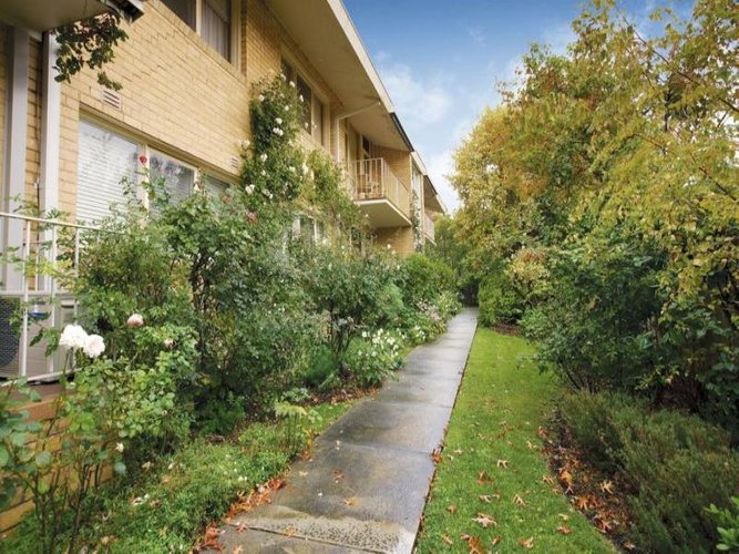 8 394 Mont Albert Road Mont Albert 3127