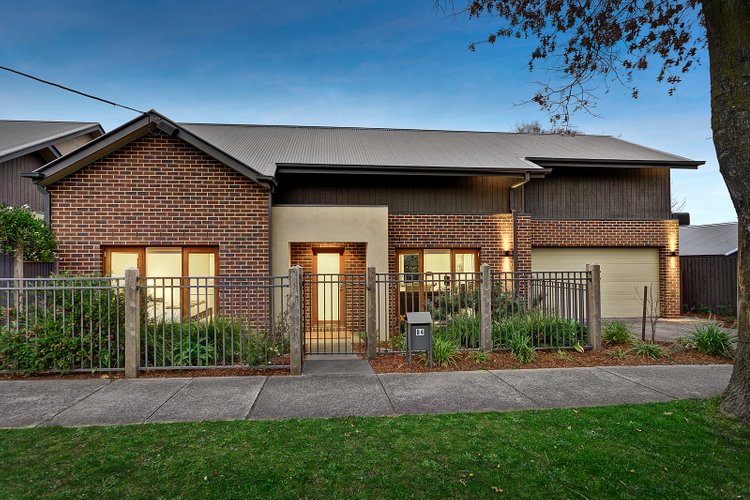 84 Dunloe Avenue Mont Albert North 3129
