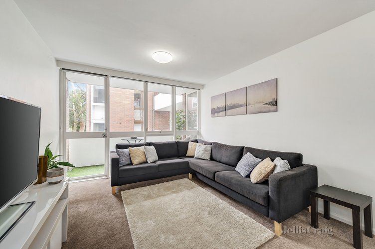 8/4 Gordon Grove South Yarra 3141