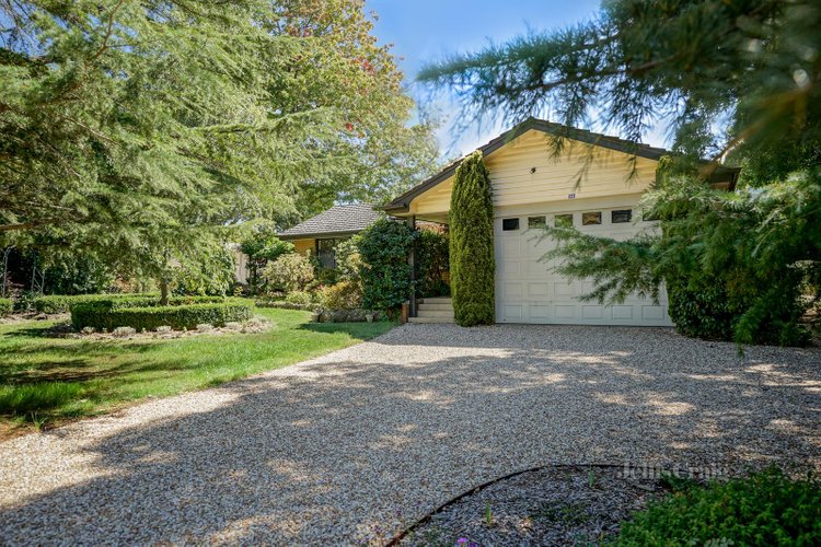 84 Honour Avenue Macedon 3440