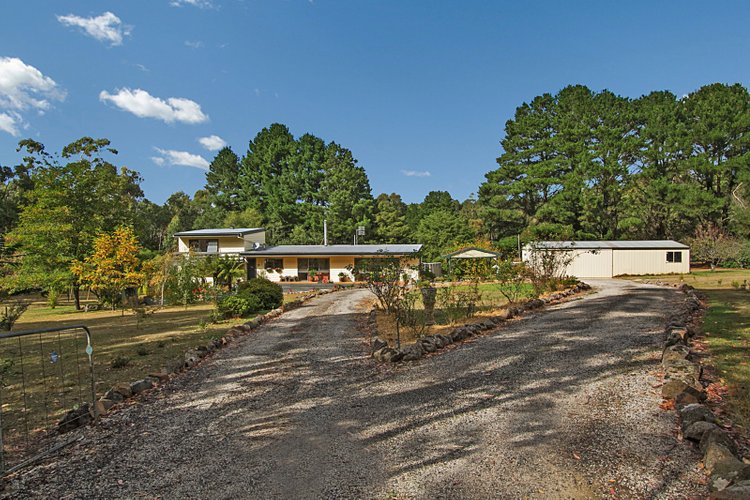 84 Paradise Valley Road Trentham 3458