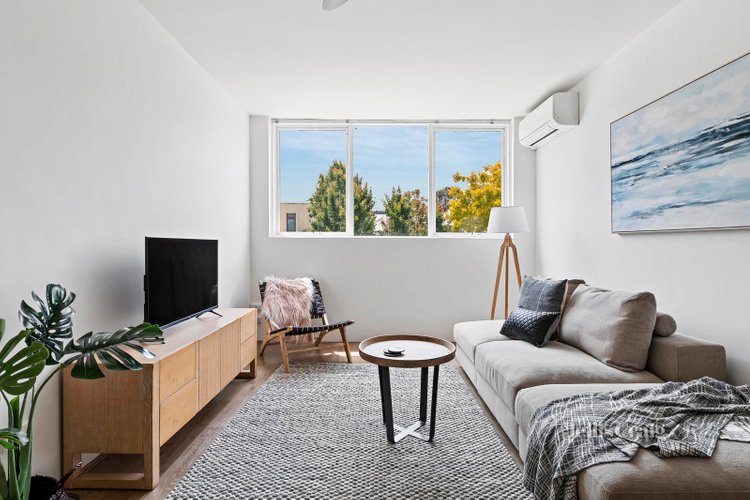 8 4 Wright Street Clifton Hill 3068