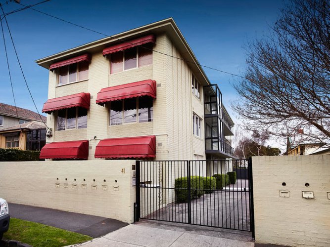 8 41 Byron Street Elwood 3184
