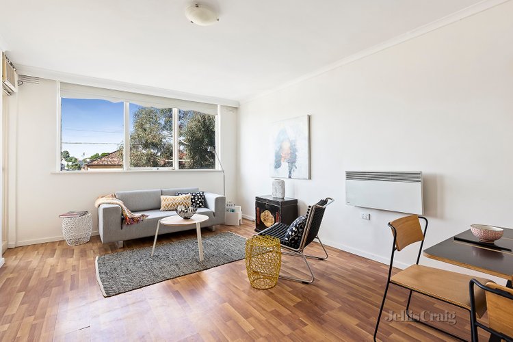 8/45-47 De Carle Street Brunswick 3056