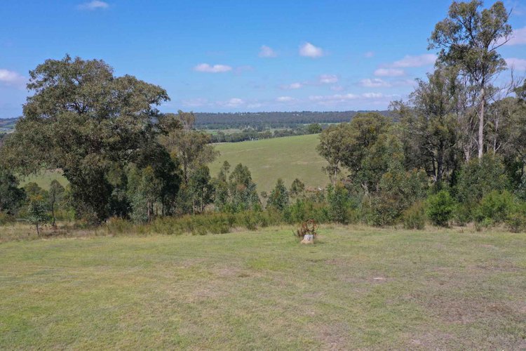 85 Bullock Hill Road, Sarsfield