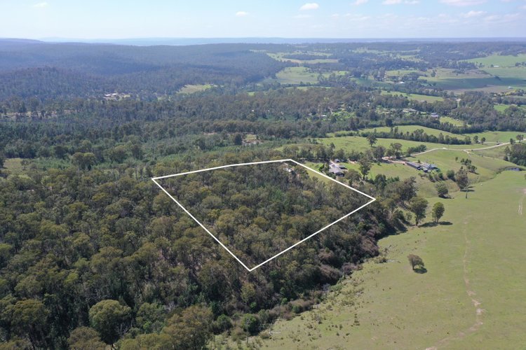 85 Bullock Hill Road, Sarsfield