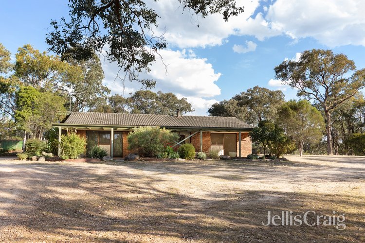 85 Patullos Road Cottles Bridge 3099