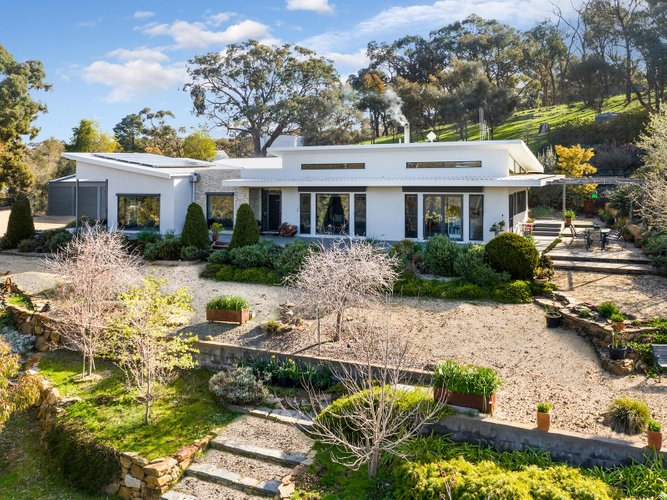 85 White Gum Road Barkers Creek 3451