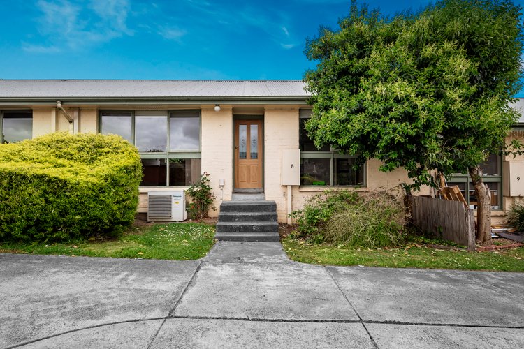 8/51 Mt Dandenong Road Ringwood East 3135