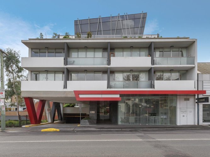 8/523 Burwood Road Hawthorn 3122