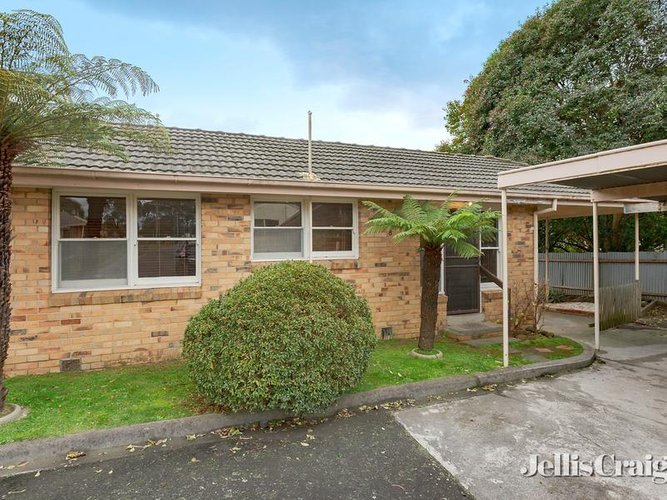 8 53-55 Mount Dandenong Road Ringwood East 3135