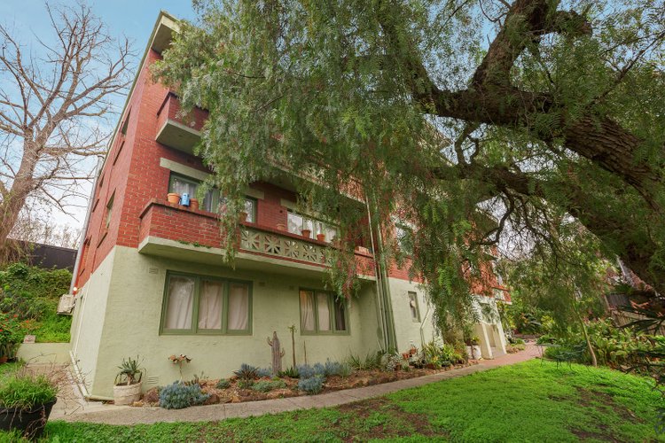 8/54 Rockley Road South Yarra 3141