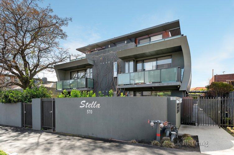 8/570 Glenferrie Road Hawthorn 3122