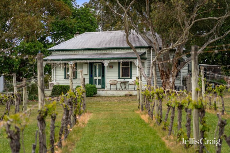 860 Buninyong Mt Mercer Road Garibaldi 3352