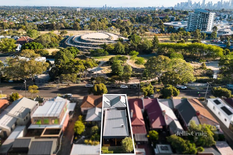 87 Dennis Street Northcote 3070