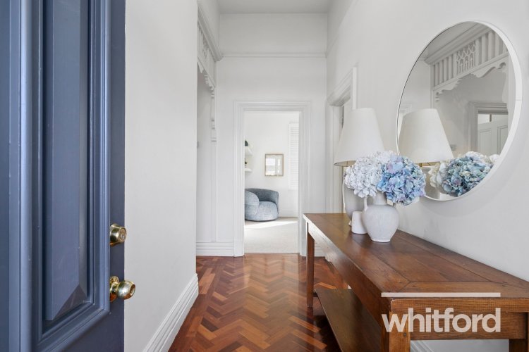 87 Fairview Avenue, Newtown