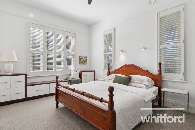 87 Fairview Avenue, Newtown