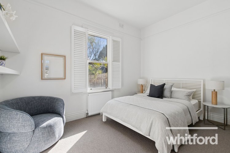 87 Fairview Avenue, Newtown