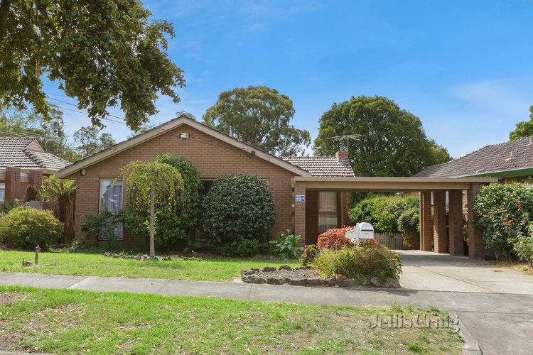 87 Hinkler Road East  Glen Waverley 3150