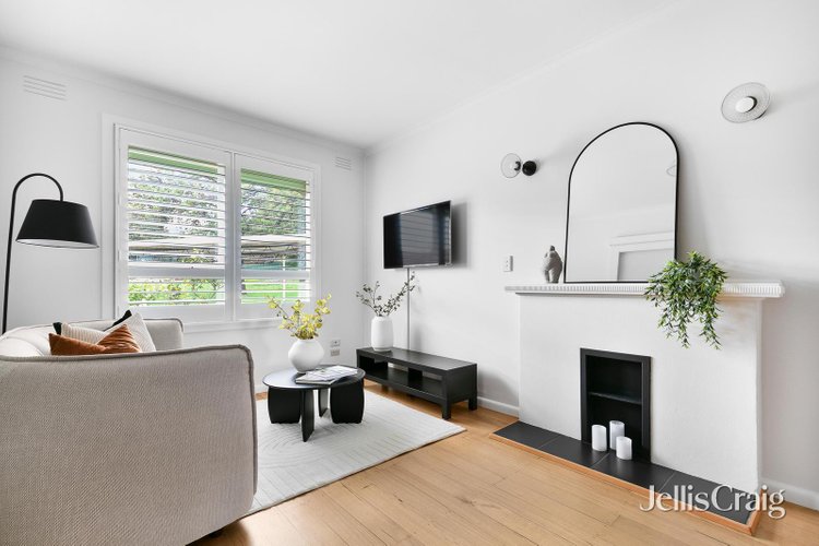 8 7 Passfield Street Brunswick West 3055