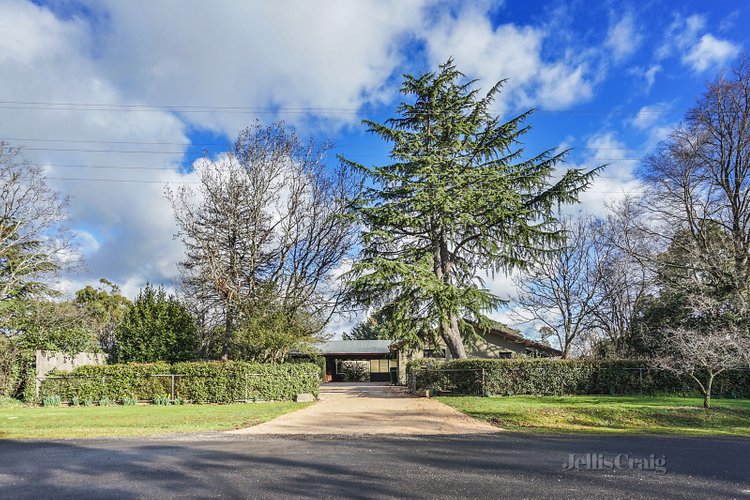 87 Wedge Street Kyneton 3444