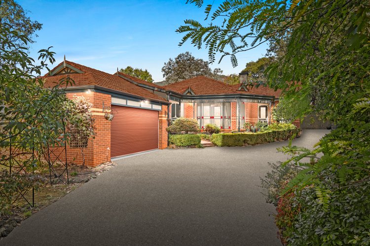 872 Mt Dandeong Road Montrose 3765