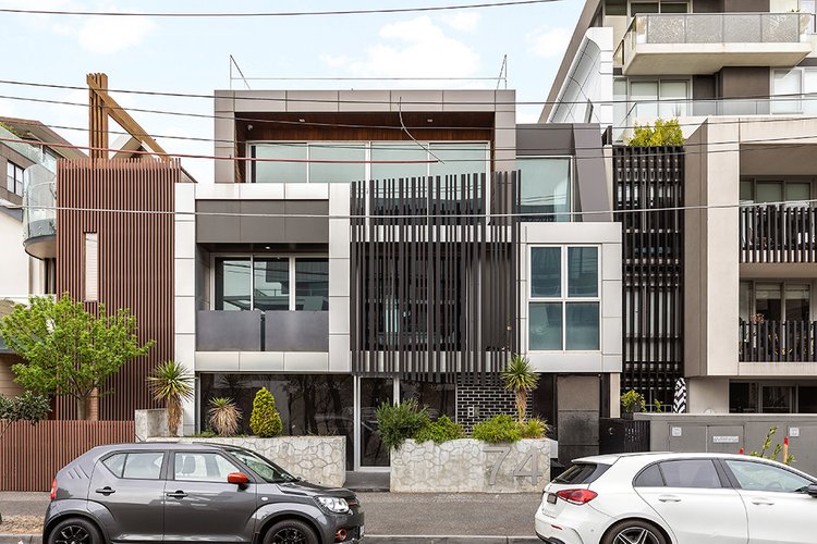 8/74 Nott Street Port Melbourne 3207
