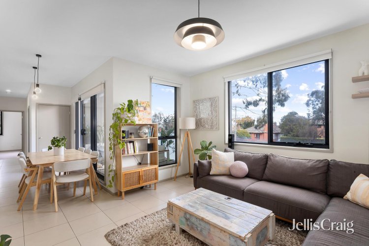 8 76 East Boundary Road Bentleigh East 3165