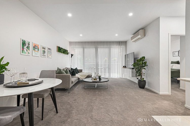 8/78 Holyrood Street