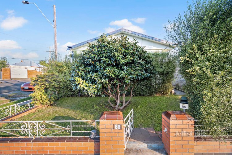 88 Humffray Street North Ballarat East 3350