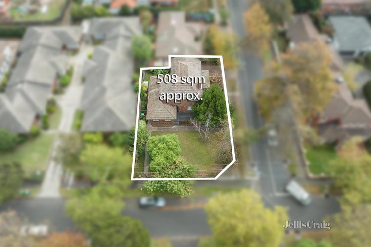 88 Middlesex Road Surrey Hills 3127