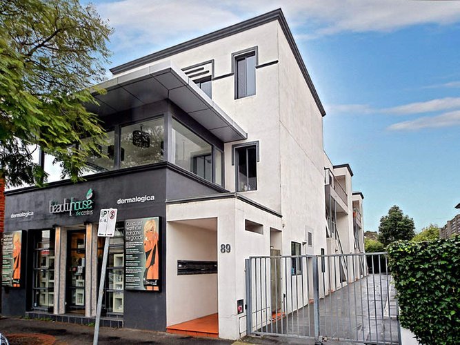 8 89 Ormond Road Elwood 3184