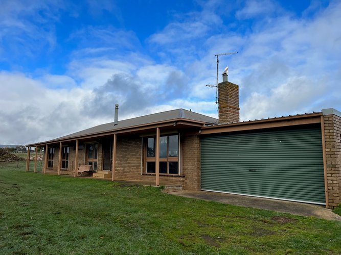 89 Chanters Lane Trentham East 3458