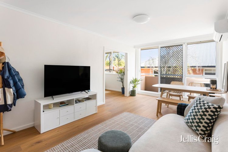 8 9 Tiuna Grove Elwood 3184