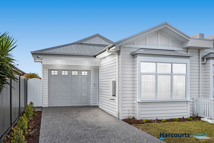 8A Henry Street Keilor East 3033