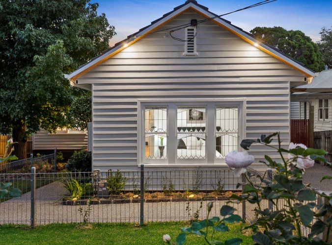 8a Morris Street, Belmont