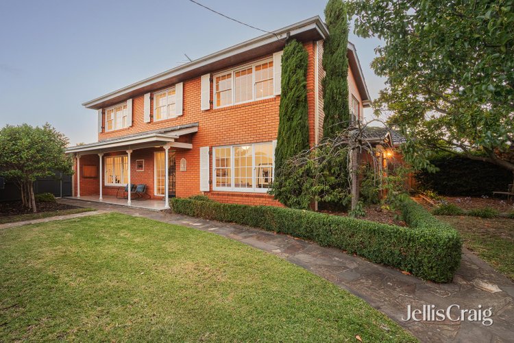 8a Uonga Road Bentleigh 3204