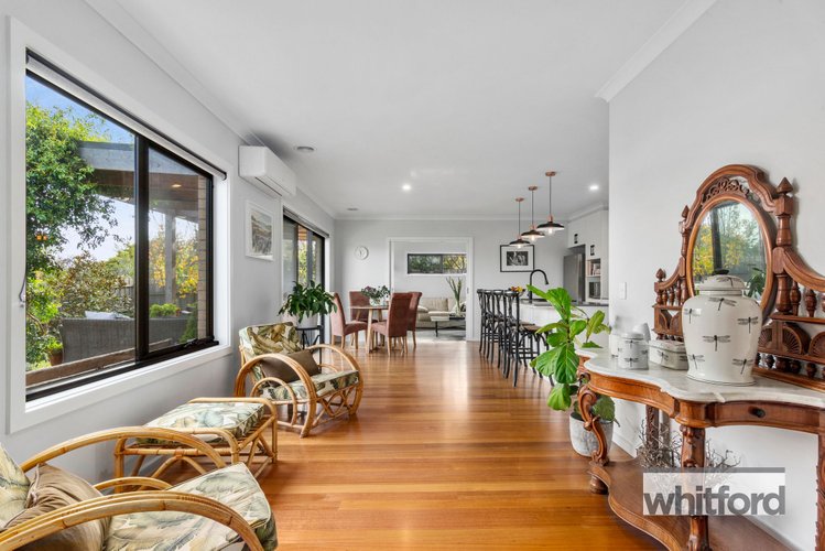 8B Morris Street, Belmont