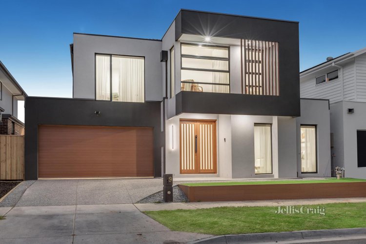 9 Archer Grove Rowville 3178