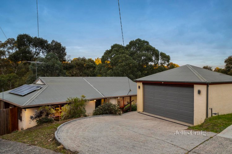 9 Auriol Court Greensborough 3088