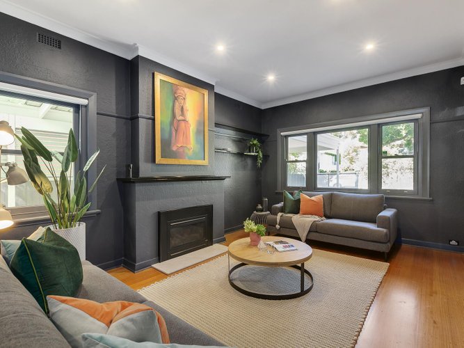 9 Balmerino Avenue Toorak 3142