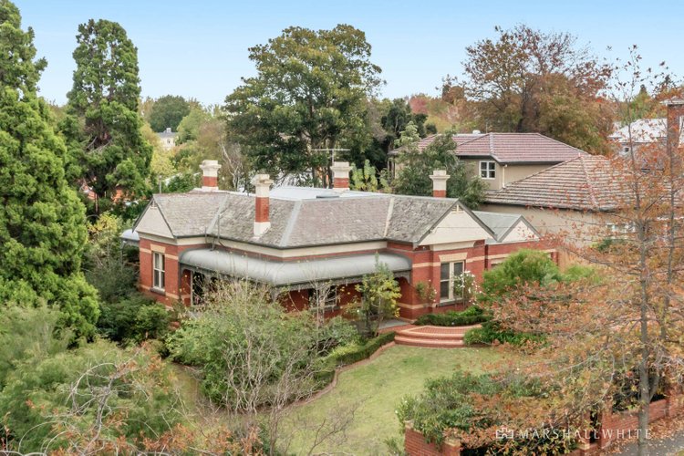 9 Balwyn Road