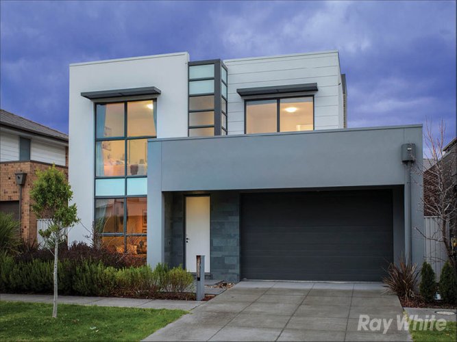 9 Beaconsfield Road Mulgrave 3170