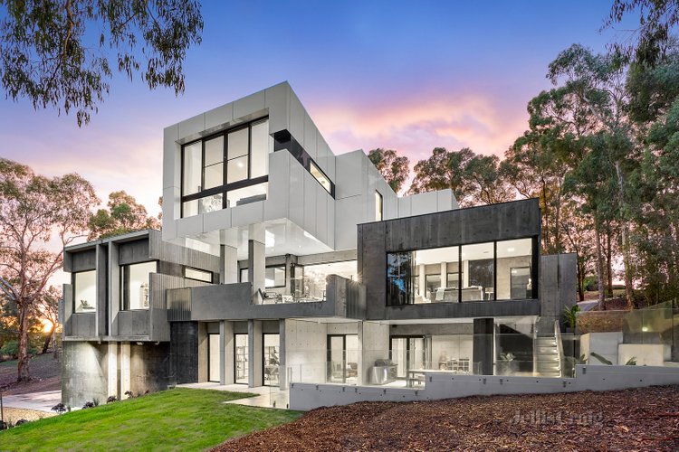 9 Bellbird Place Warrandyte 3113