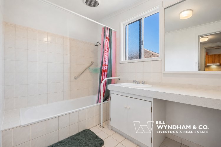 9 Bull Street, Bairnsdale