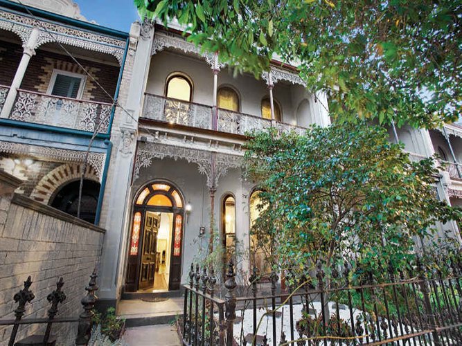 9 Canterbury Road Albert Park 3206